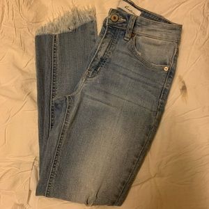 Kancan Lightwash Frayed Hem Jeans